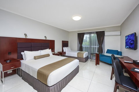 Best Western Casula Motor Inn - Accommodation Newcastle 2