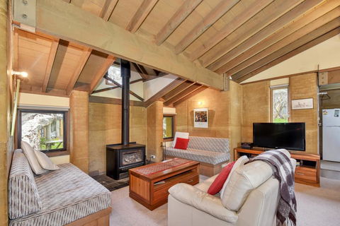 Bidgee Widgee - Accommodation Newcastle 1