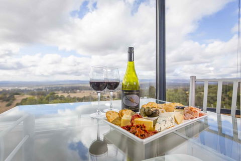 Bimbadeen Estate - Accommodation Newcastle 3