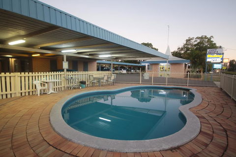 Binalong Motel - Accommodation Newcastle 0