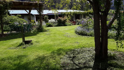 Blisshaven@Fleurtys Point - Accommodation Newcastle 0