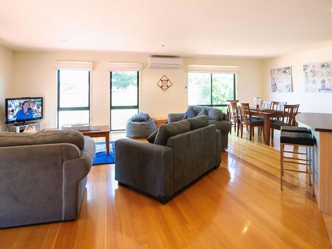Blue Haven - Accommodation Newcastle 1