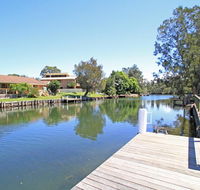 Blue Lagoon - Waterfront - Accommodation Newcastle