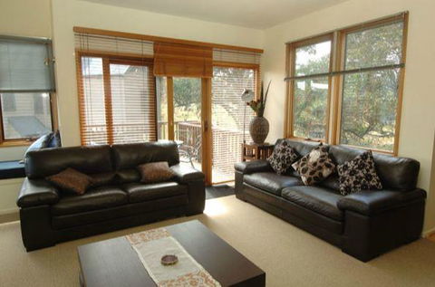 Blue Sky Lodge - Accommodation Newcastle 1