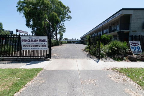 The Prince Mark Motel - Accommodation Newcastle 3