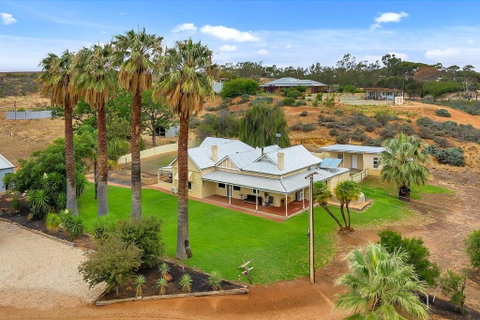 The River Block - Accommodation Newcastle 2