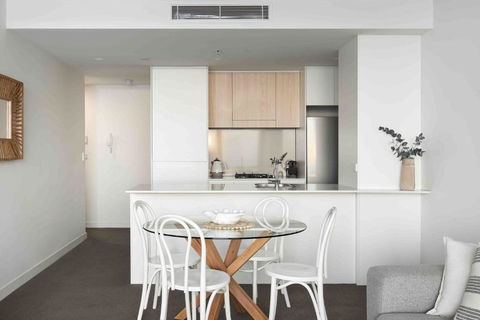 The Wave - 1 Bed Option - Accommodation Newcastle 0