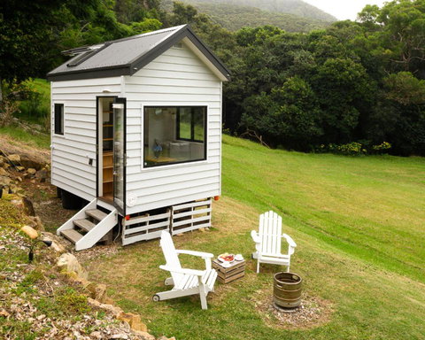 Tiny Nest - Accommodation Newcastle 1