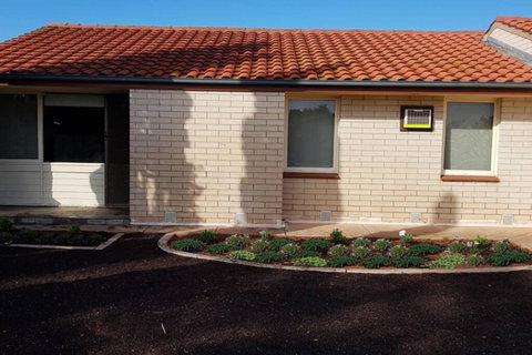 Warmont Apartments Self Contained Home - Accommodation Newcastle 2
