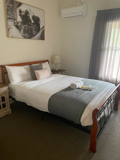 Yea River Cottage - Accommodation Newcastle 1