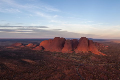Scenic Flight: Uluru & Kata Tjuta - Accommodation Newcastle 0