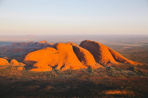 Scenic Flight: Uluru & Kata Tjuta - Accommodation Newcastle 3