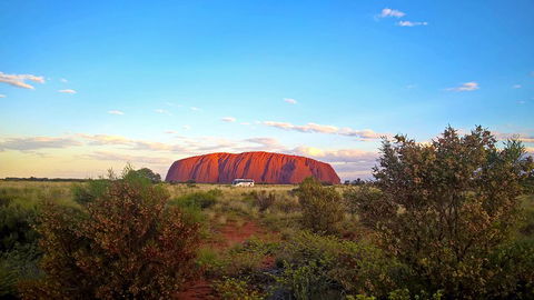 Uluru (Ayers Rock) Sunset Tour - Accommodation Newcastle 2