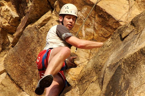 Rock Climbing At The Kangaroo Point Cliffs In Brisbane - Accommodation Newcastle 0