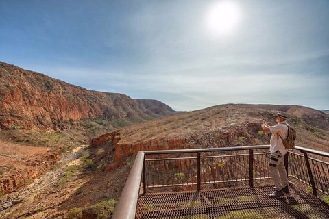Private 9 Hour Walk And Waterhole Tour In West MacDonnell Ranges - Accommodation Newcastle 3
