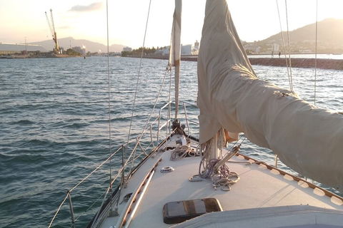 Townsville Small Group Early Morning Sailing Cruise Boat Tour Charter Hire - Accommodation Newcastle 1