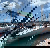 2-Night Whitsundays Sailing Cruise incl. Whitehaven Beach  Great Barrier Reef - Accommodation Newcastle