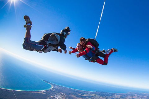 Byron Bay Tandem Sky Dive - Accommodation Newcastle 0
