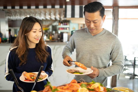 Dinner Buffet Cruise On The Gold Coast - Accommodation Newcastle 2