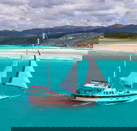 2-Day Whitsundays Sailing Adventure SV Whitehaven - Accommodation Newcastle