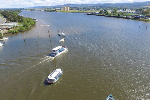 2.5 Hour Morning Discovery Cruise Including Sailing Into The Cataract Gorge - Accommodation Newcastle 4