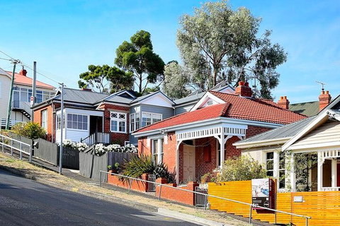 Wonderful Hobart Self-Guided Audio Tour - Accommodation Newcastle 0