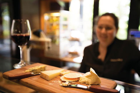 Small Group 6 Guests: Ultimate Yarra Valley Food And Wine - Mercedes Van - Accommodation Newcastle 3