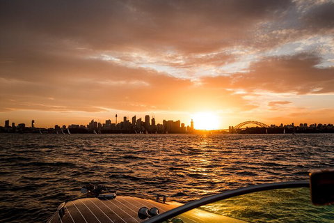 Private Sunset Cruise On Sydney Harbour For Up To Six Guests - Accommodation Newcastle 1
