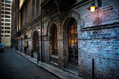 Explore Sydney's Secrets In A Series Of Fun Cryptic Clues - Accommodation Newcastle 1