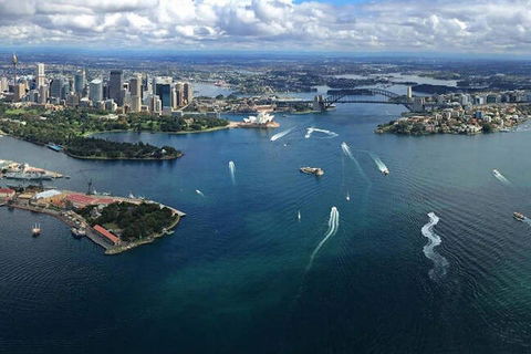 Helicopter Flight Over Sydney And Beaches - 20 Minutes - Accommodation Newcastle 3